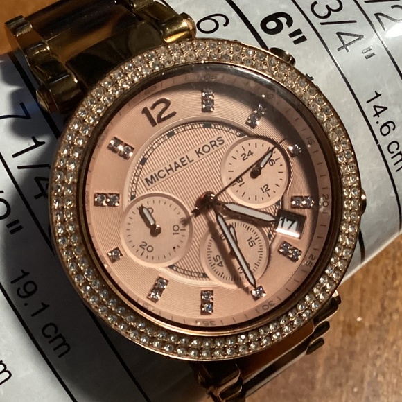 Michael Kors Rose Gold-tone/Tortoise Women’s Watch MK-5538 - Picture 15 of 16